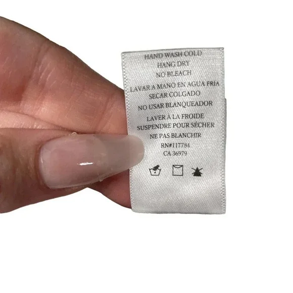 Rails Hunter Button Up Plaid Flannel Shirt White Gray Pink Size Medium - Picture 10 of 10